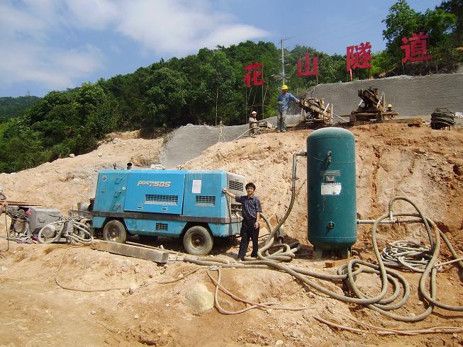 出租現(xiàn)場(chǎng)